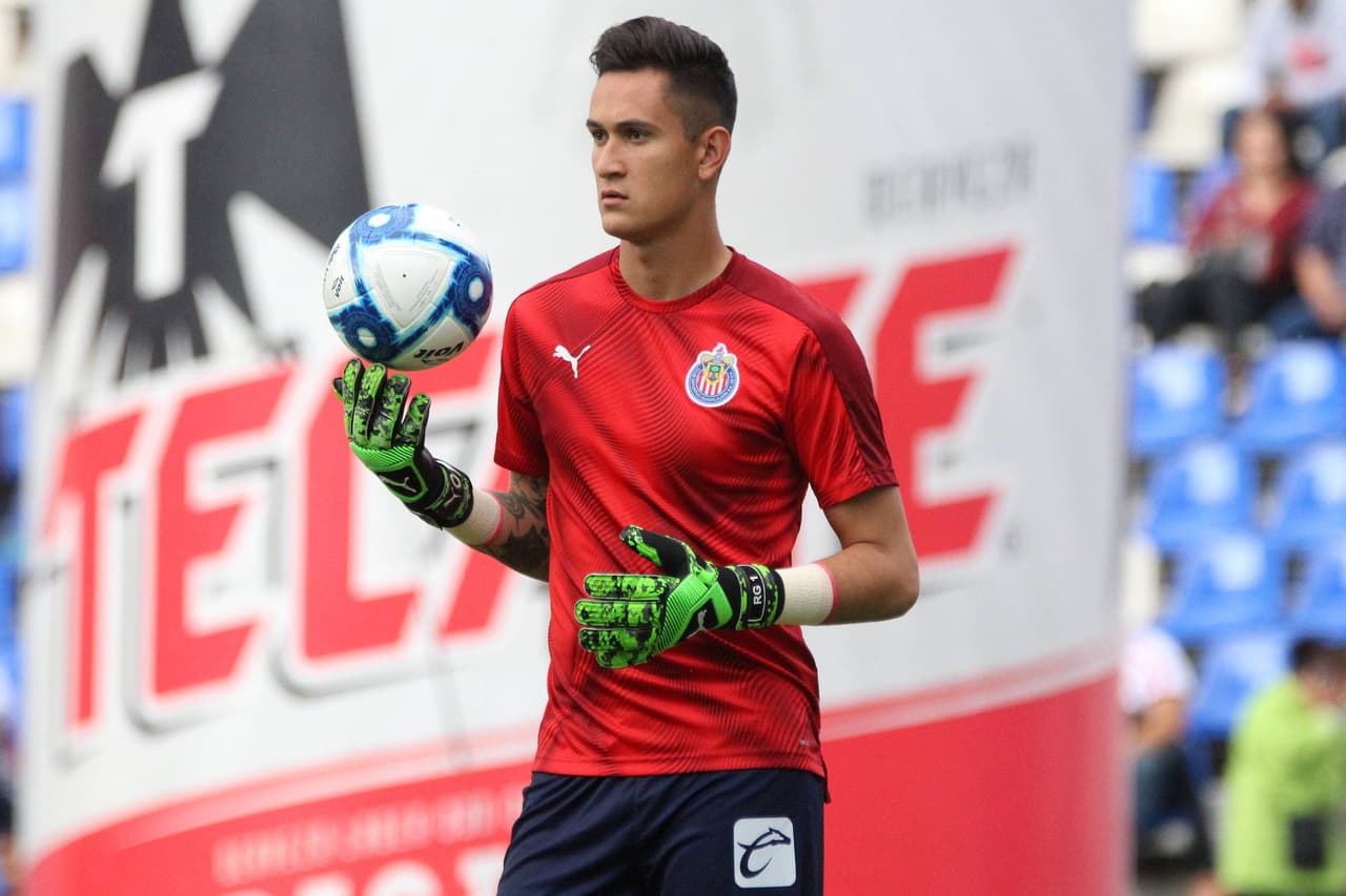 Raúl Gudiño, de Chivas.