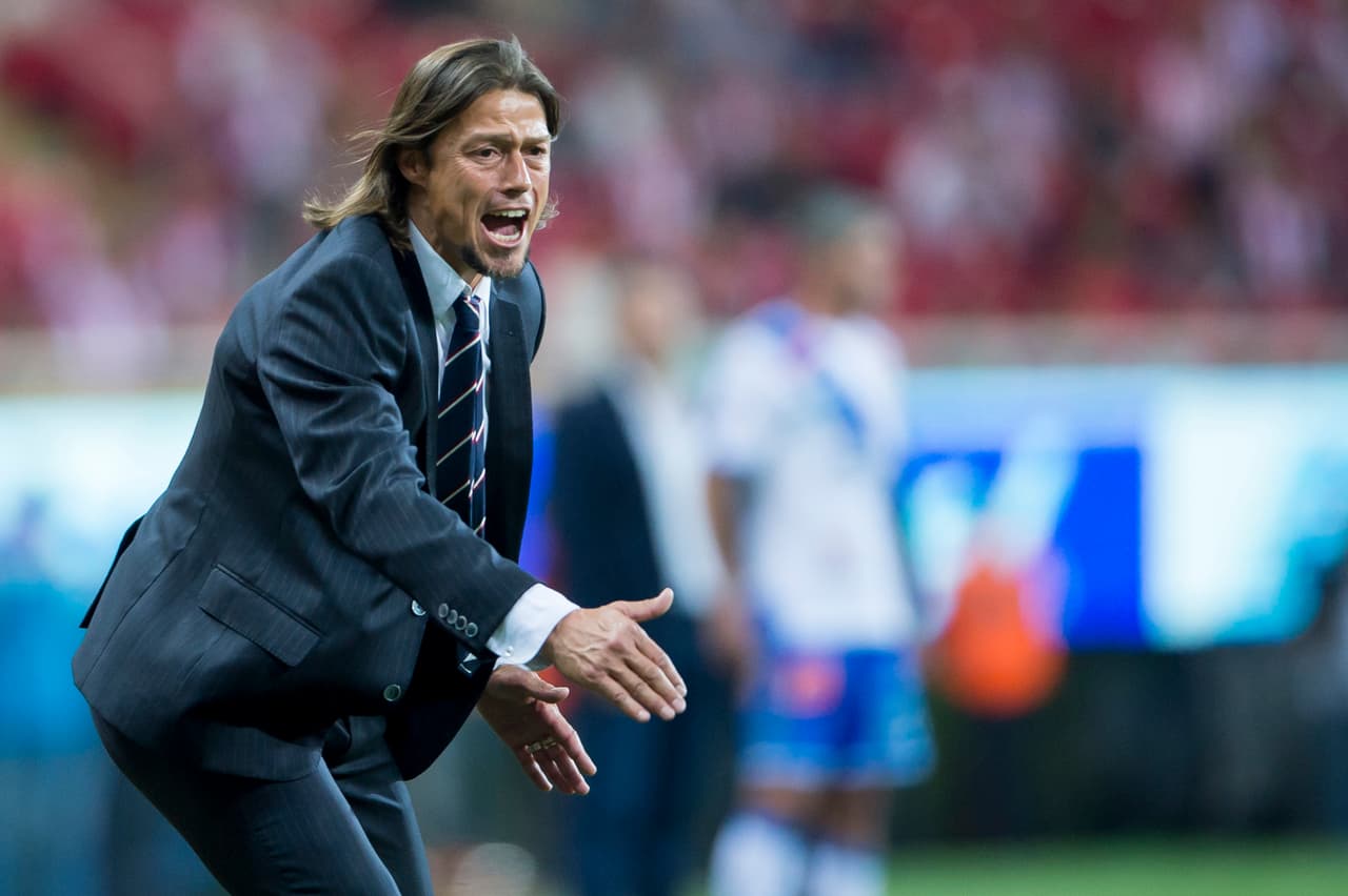 Y por el otro está el argentino, metódico, entregado, estratega emocional, cazador de triunfos: Matías 'El Pelado' Almeyda.