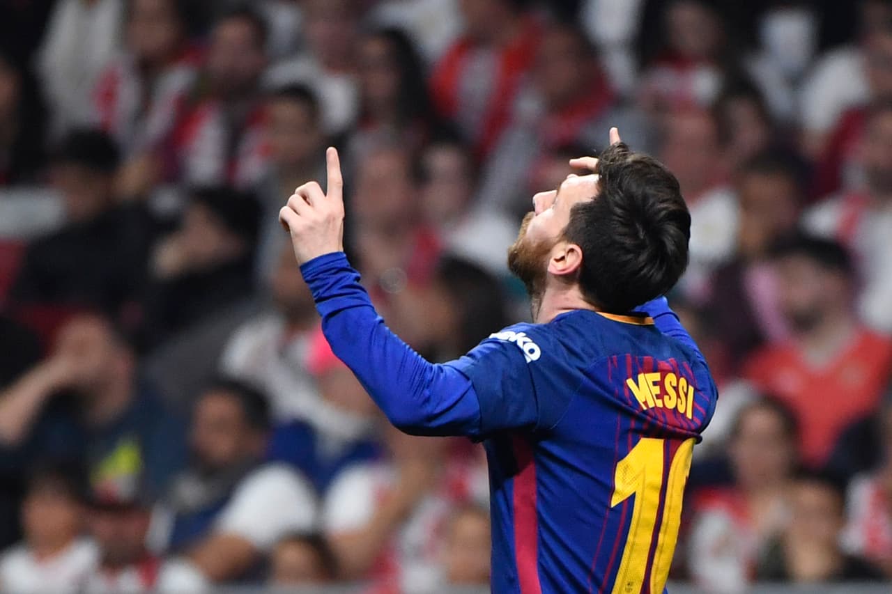 Aún así, tuvo que esperar hasta el minuto 31 para poner el 2-0 por medio de Lionel Messi, una de las figuras de la jornada.