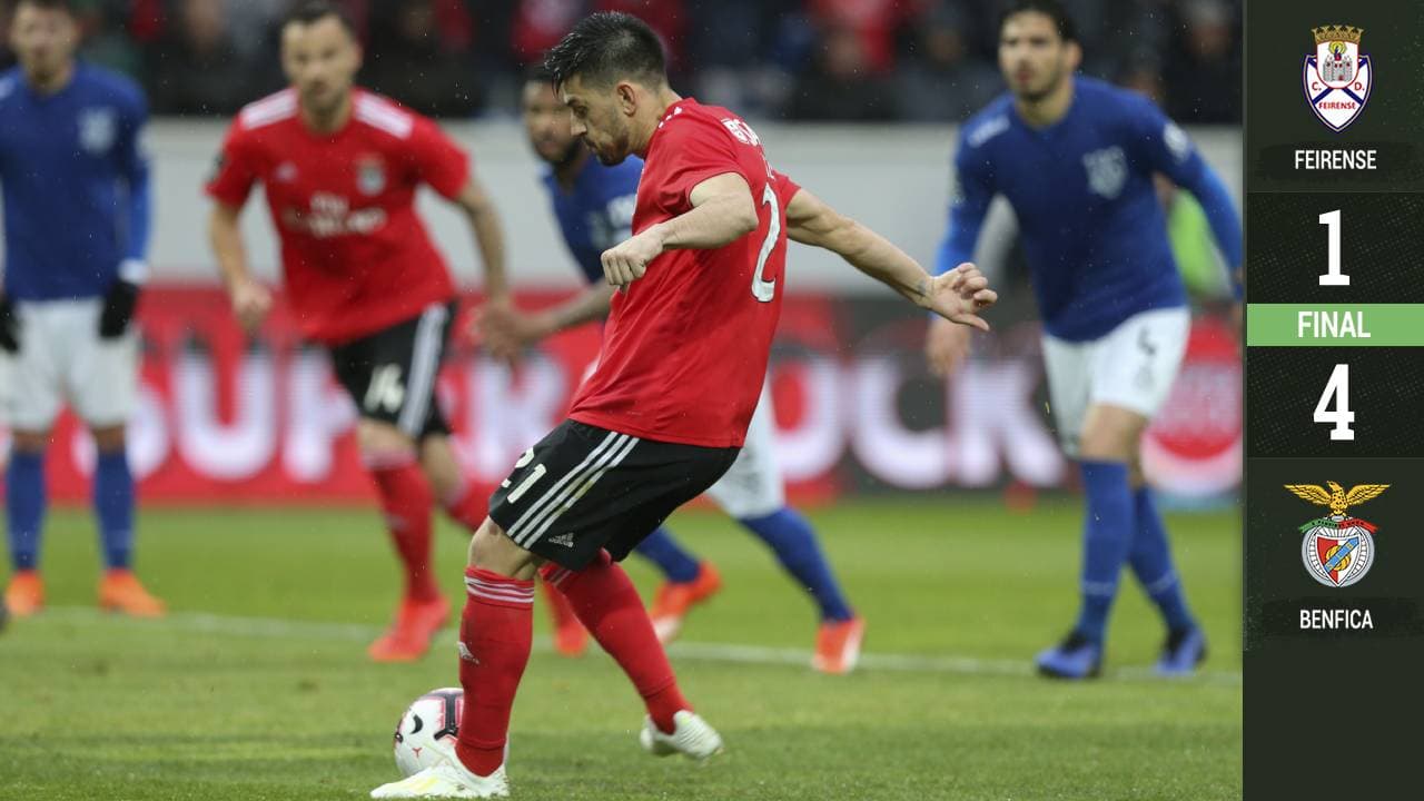 El ‘Pollo’ Briseño no pudo detener la debacle del Feirense ante el líder Benfica