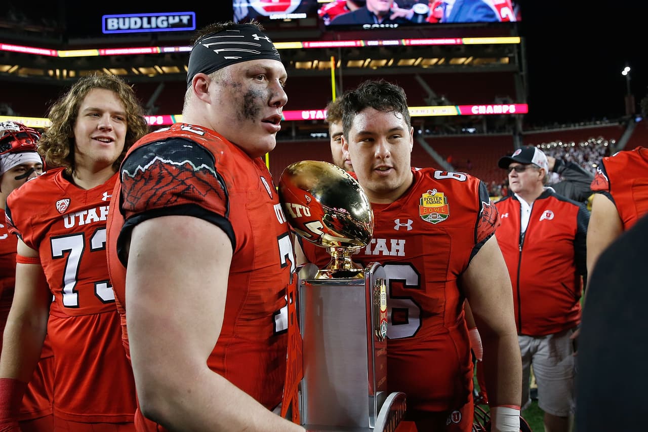 # 22
<b>GARETT BOLLES</b> – OT |
<i>Utah</i>