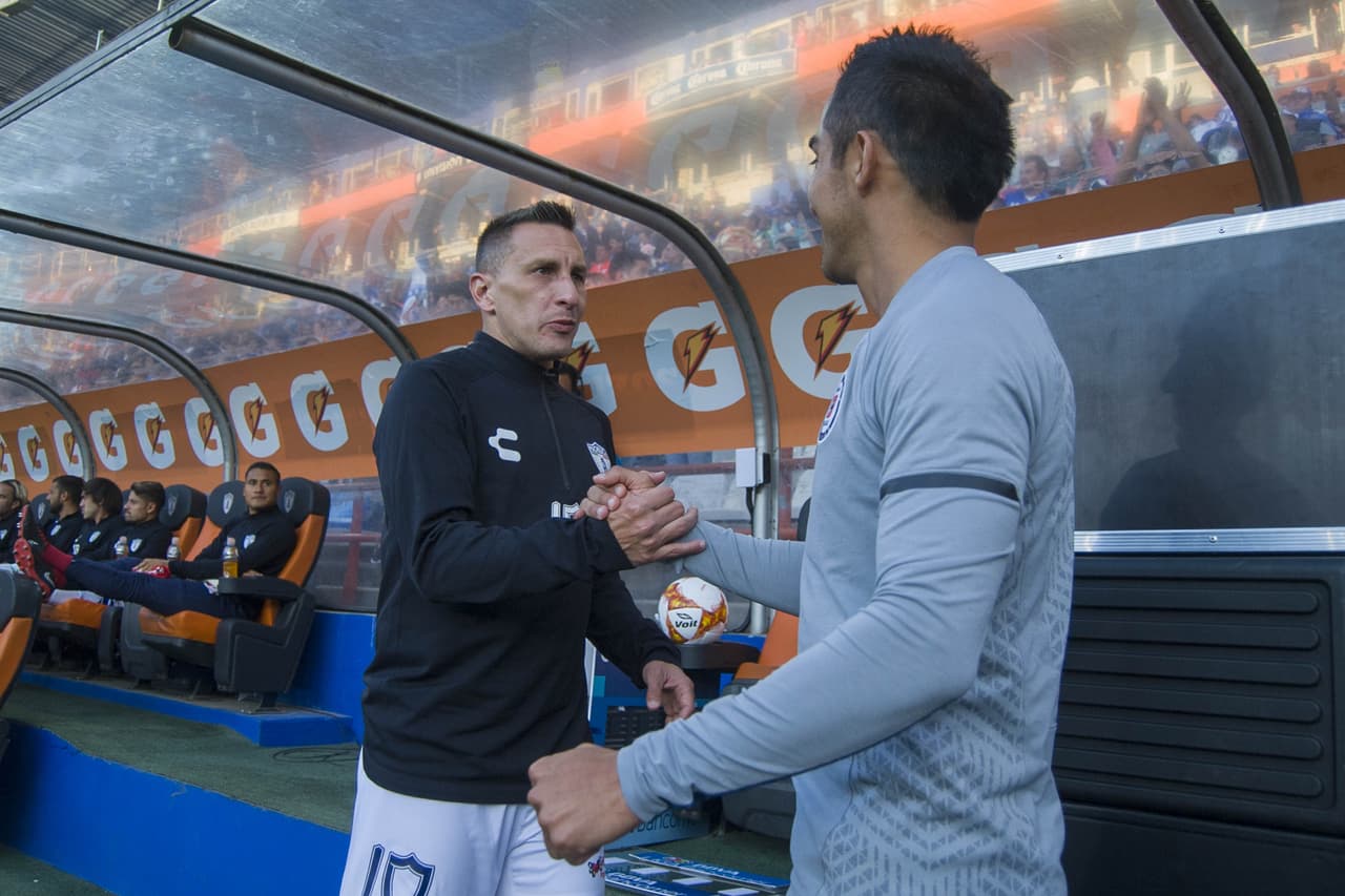 ¡Qué lujo del Pachuca! 'Conejo' y 'Chaco' jugaron juntos en triunfo ante Cruz Azul