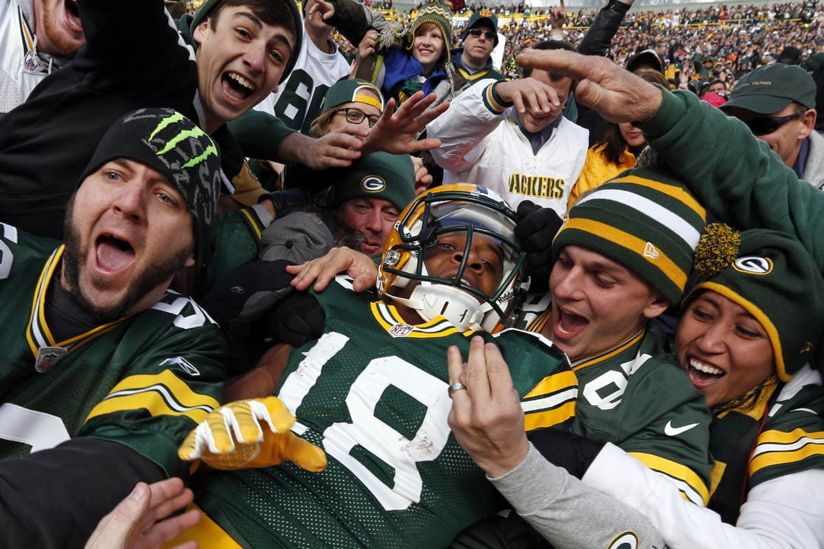 #1 RANDALL COBB, Green Bay Packers. Es injusto enlistar a Cobb estrictamente como “receptor de ranura”, basados en su espectacular versatilidad, pero son pocos los que pueden causar estragos como el cinco veces jugador de Pro Bowl (AP-NFL).