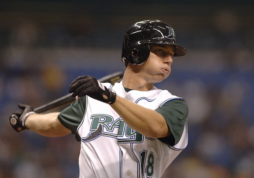 1) Ben Zobrist. Pocos jugadores han sido tan subestimados en la historia de las Grandes Ligas como Ben Zobrist, quien en un buen día puede jugar las nueve posiciones si su manager se lo pide. Zobrist era prospecto de los Houston Astros en 2006, y fue enviado a los Tampa Bay Devil Rays (que así se llamaban entonces), a cambio de Aubrey Huff.