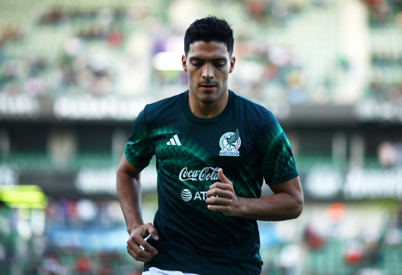 Raúl Jiménez, actual elemento del Fulham, sufrió asalto el año pasado