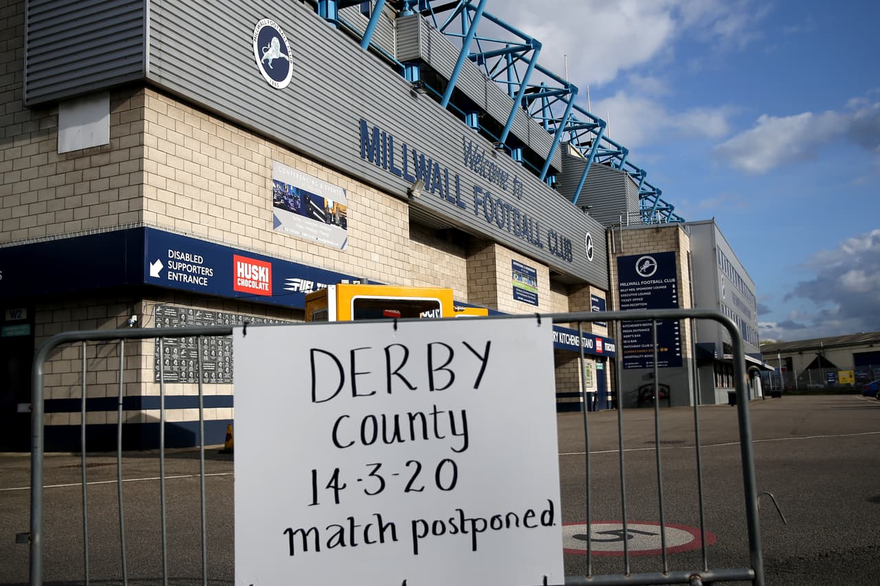 Tras la suspensión de actividades en la liga inglesa, la desolación en los estadios es abrumadora.
