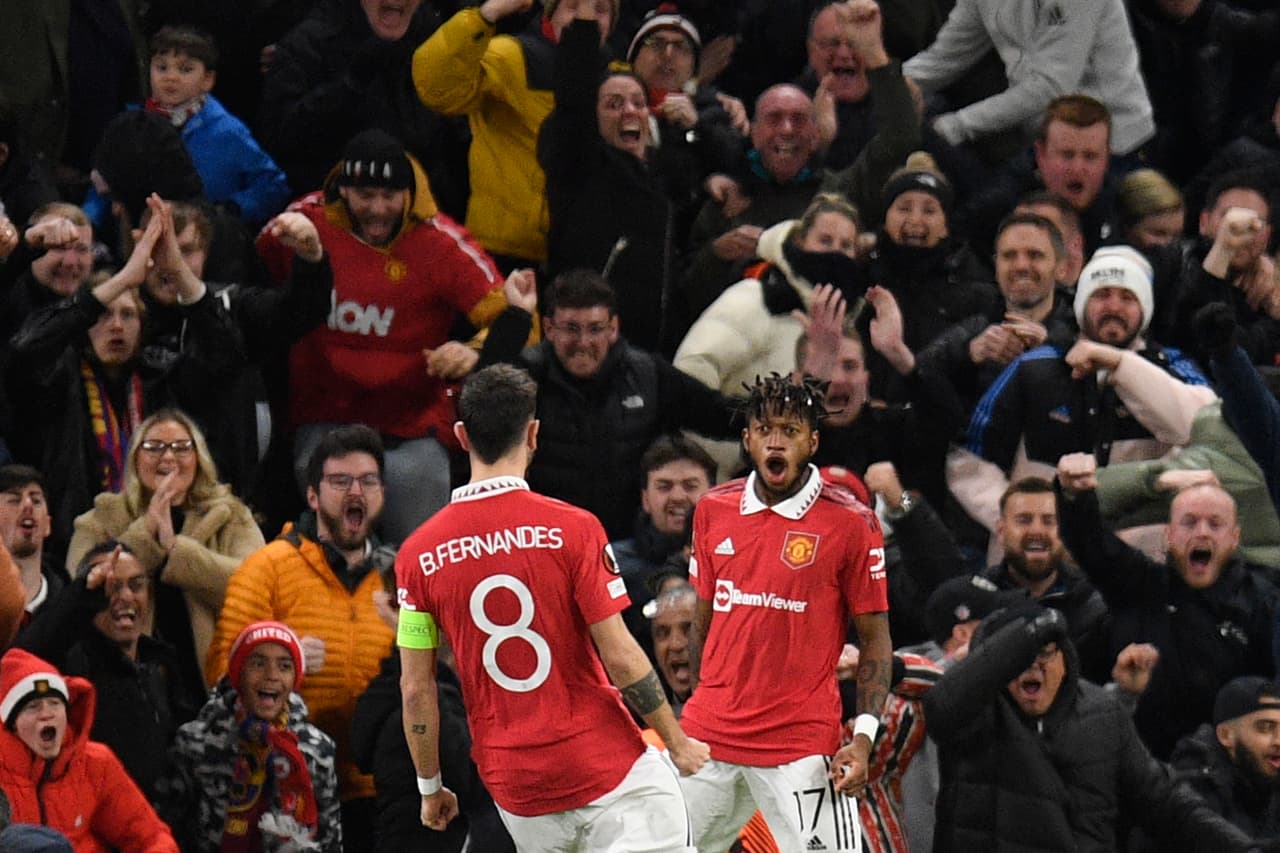 Manchester United remontó y eliminó al Barcelona en los Playoffs de la UEFA Europa League en partido de vuelta disputado en Old Trafford.