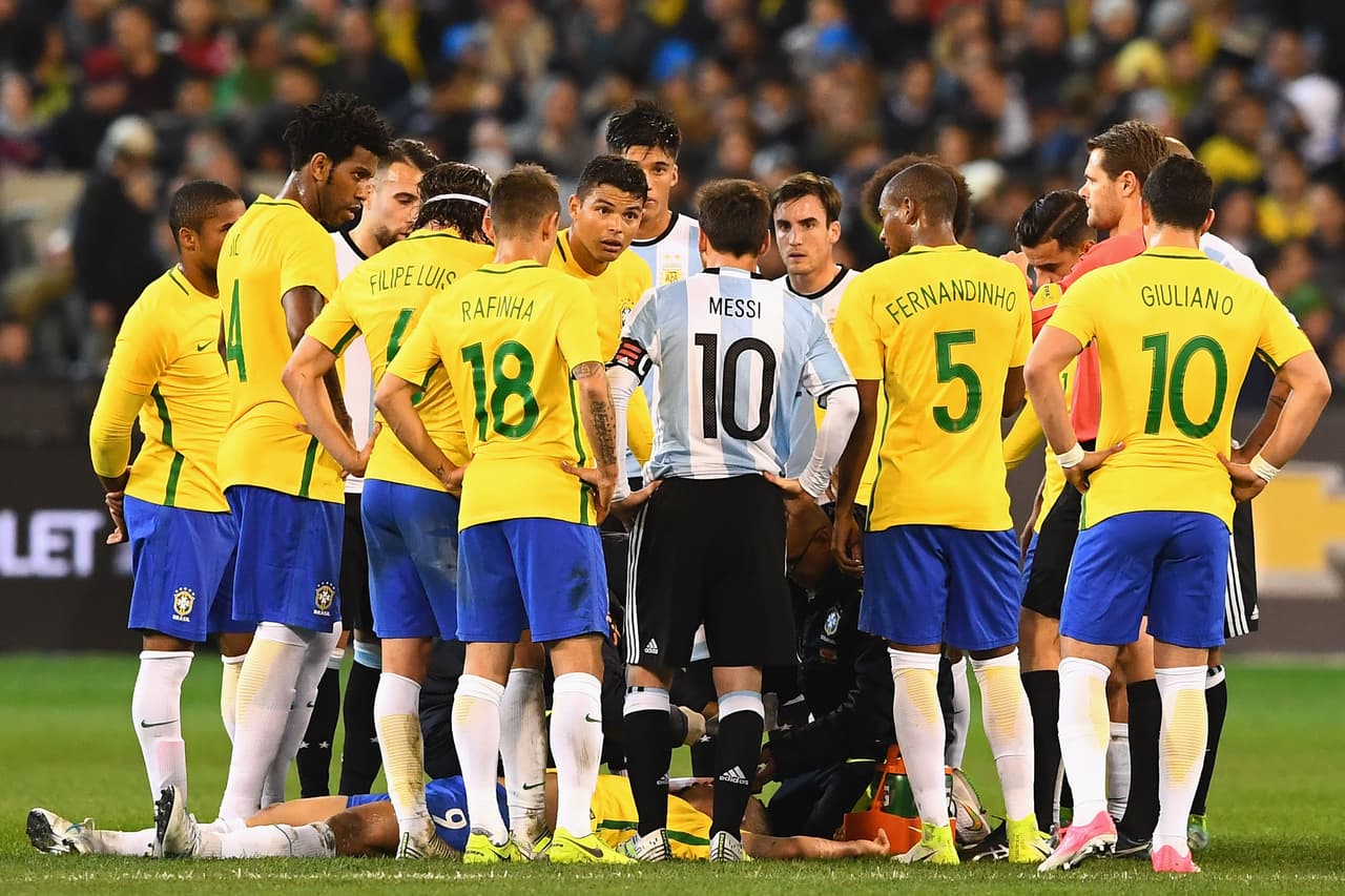 La otra mala noticia para el equipo de Tite fue la lesión al final del partido de Gabriel Jesús, del Manchester City.