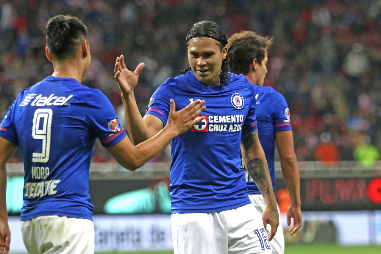 A pesar del odio demostrado, el jugador celebró en su regreso al fútbol mexicano un triunfo con Cruz Azul y una alegría para sus hinchas, que no sabemos si el día de mañana lo lleguen a abuchear.