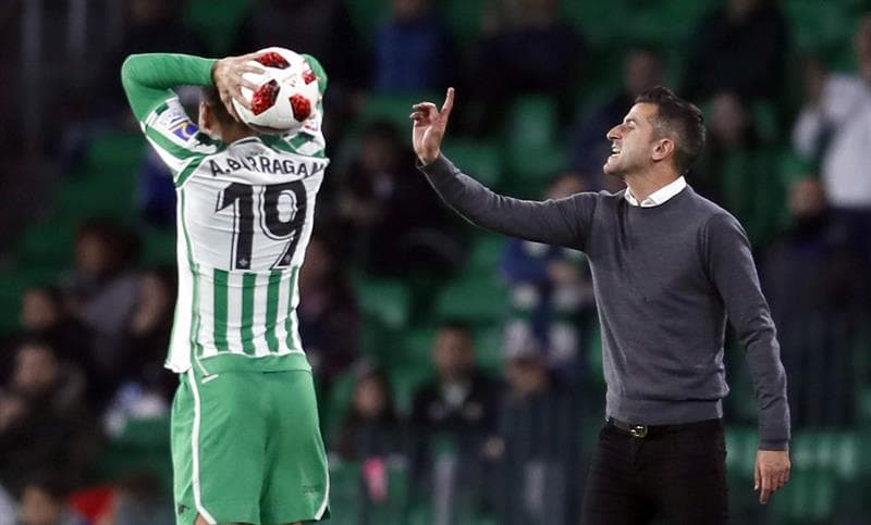 Betis controló la situación a pesar de las estrategias del visitante, en medio de la necesidad de una remontada.