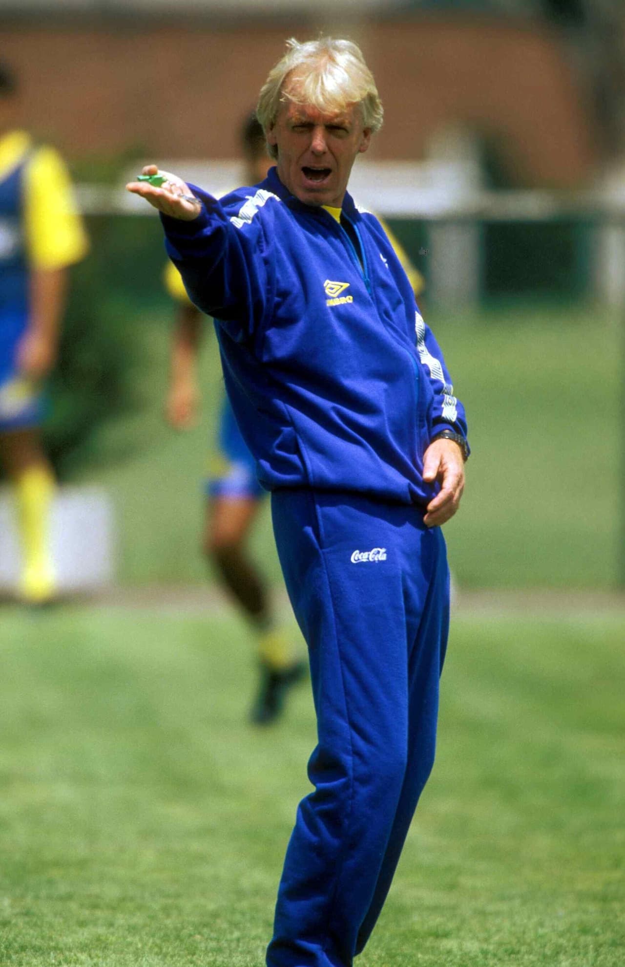 Hasta 1995, el técnico del América era el holandés Leo Beenhakker, quien venía de dirigir al Real Madrid.