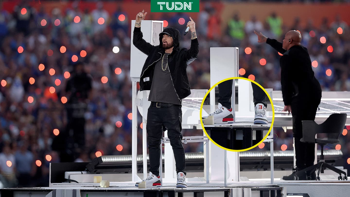 Eminem y los Jordan que usó durante el medio tiempo del Super Bowl