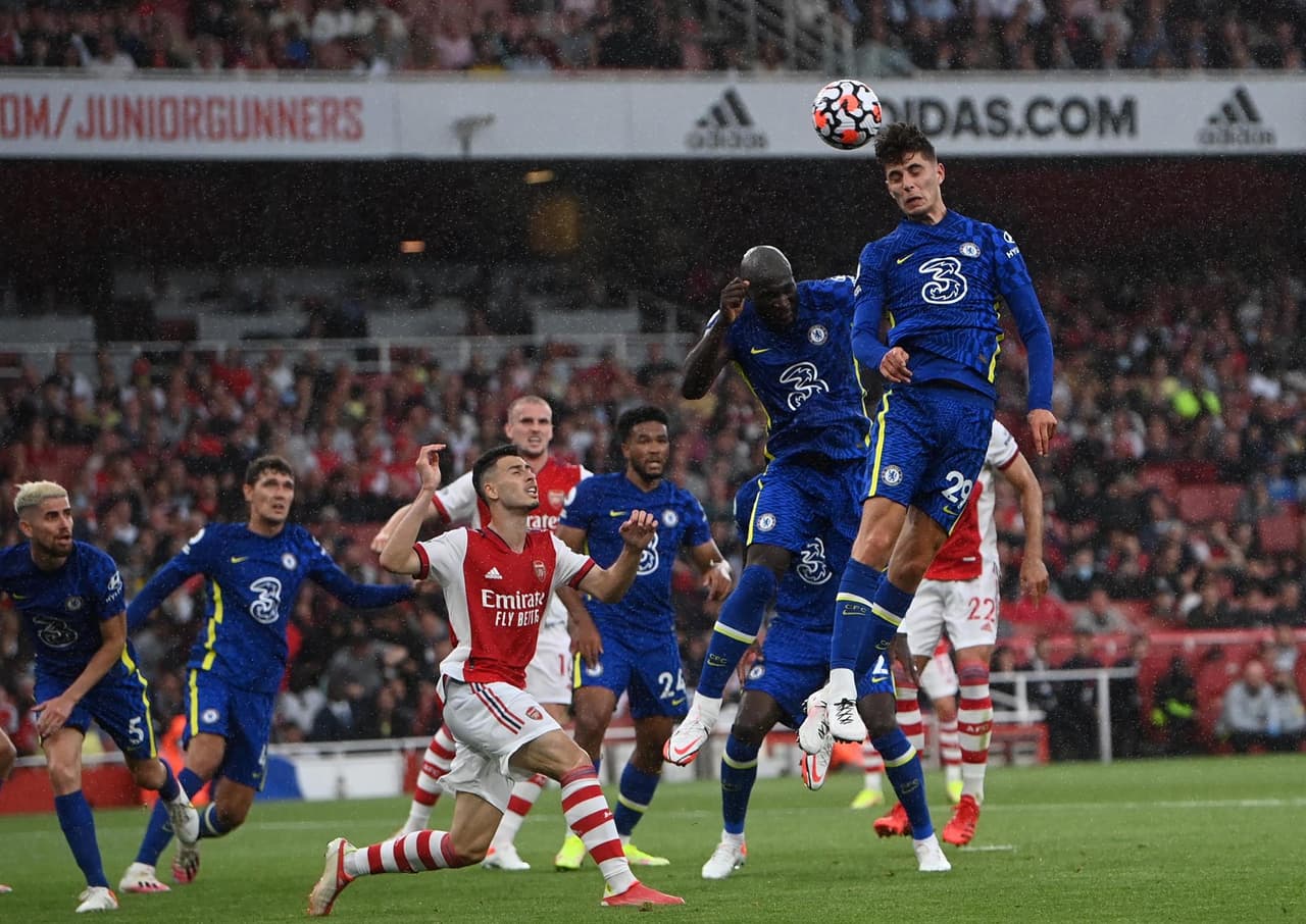 Chelsea se lleva el Derby tras derrotar 2-0 al Arsenal durante la segunda Jornada de la Premier League. Romelu Lukaku, quien fue ovacionado a su regreso con los 'Blues', anotó el primer gol del partido al minuto 15', seguido de Reece James al 35'.