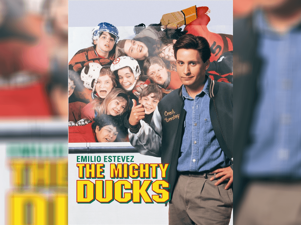 <b>Mighty Ducks</b>
<br>Un abogado es sentenciado a cumplir servicio comunitario por conducir ebrio, y debe entrenara un equipo de hockey que no tiene al mejor talento. Su principal reto es intentar fortalecer el trabajo en equipo para ganar el campeonato.