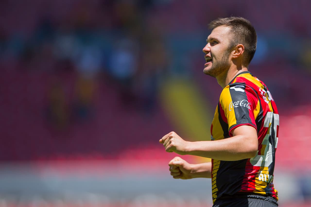 El de Zapotlanejo, Jalisco, sin embargo,
<b>no se consolidó en el máximo circuito</b> y ahora juega en Leones Negros U. de G.