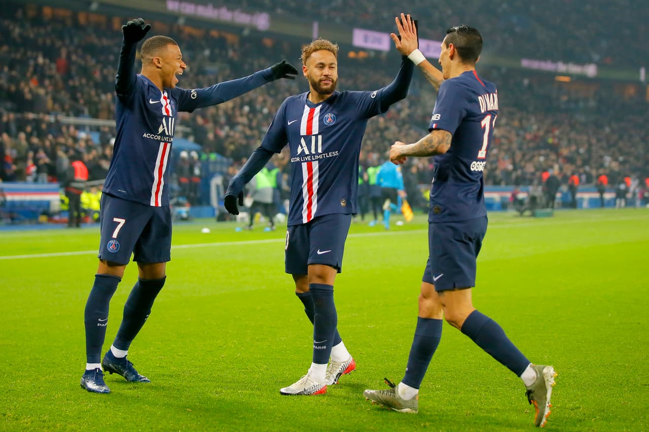 Con goles de Kylian Mbappé al 52 y Naymar al 85, el PSG gana y reafirma su liderato de la Ligue 1.