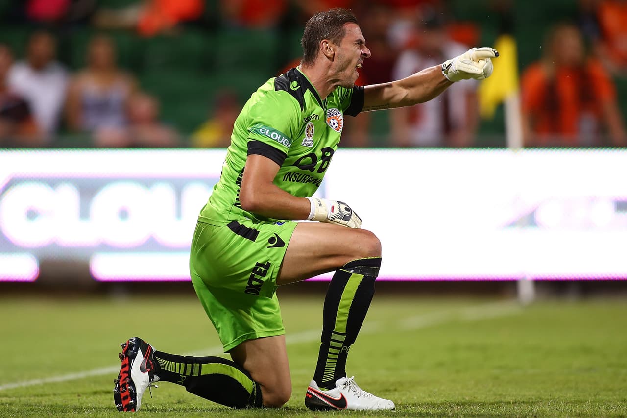 Covic estuvo en la nómina de Australia en el Mundial de 2006 y es profesional desde 1996, con lo que lleva 21 años de carrera.