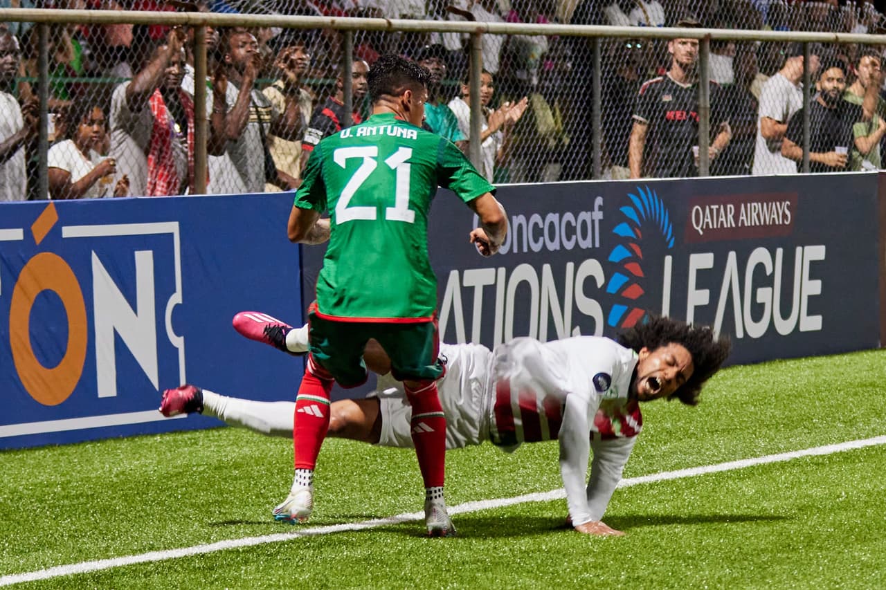 La Selección Mexciana sufrió por algunas momentos en el triunfo de 2-0 como visitante ante Surinam en el juego debut de Diego Cocca como nuevo director técnico.