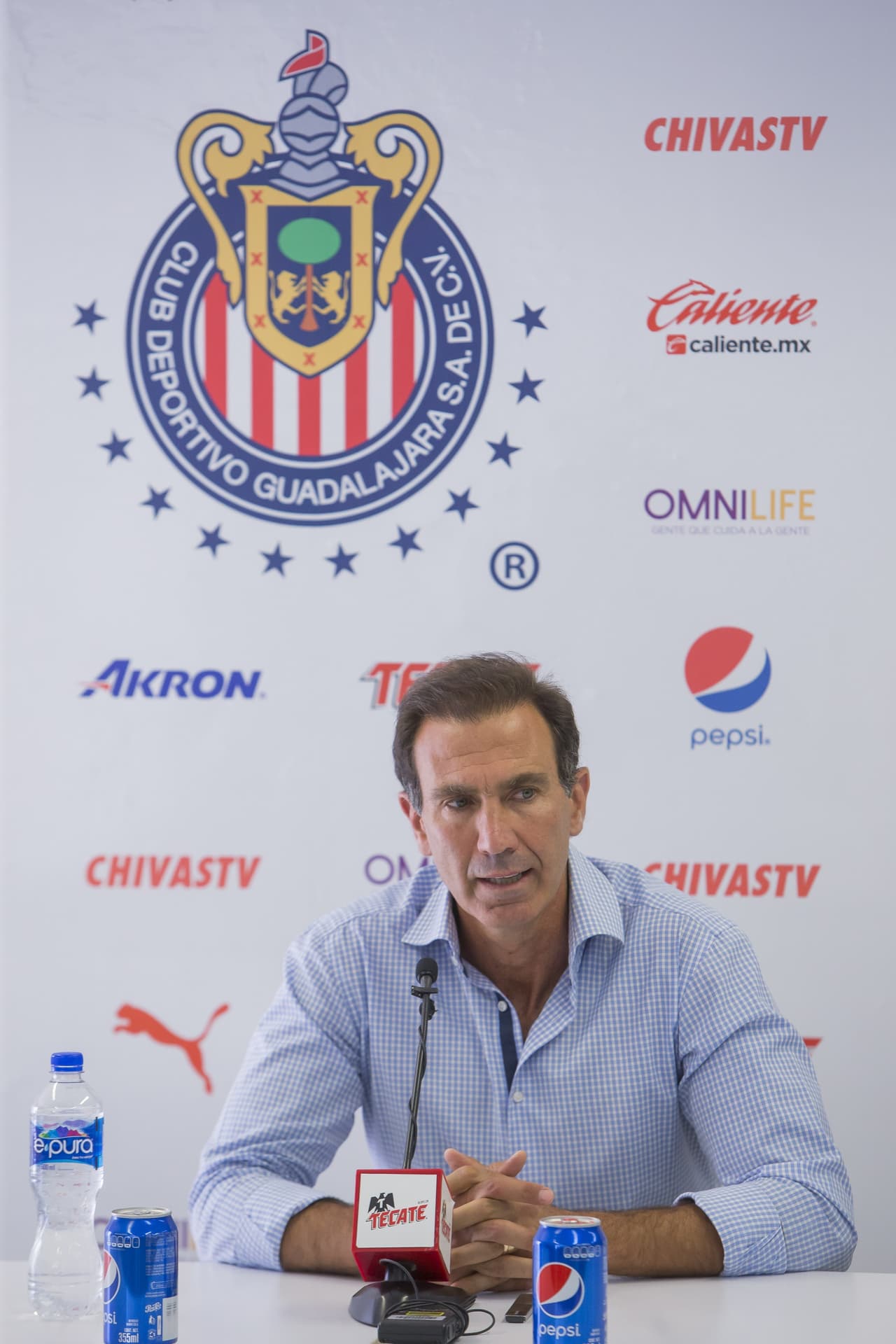 "Creo que fue una situación que se salió de control y se manejó mal en redes sociales", dijo De Anda para terminar de señalar que todo el asunto se deformó por el social media.