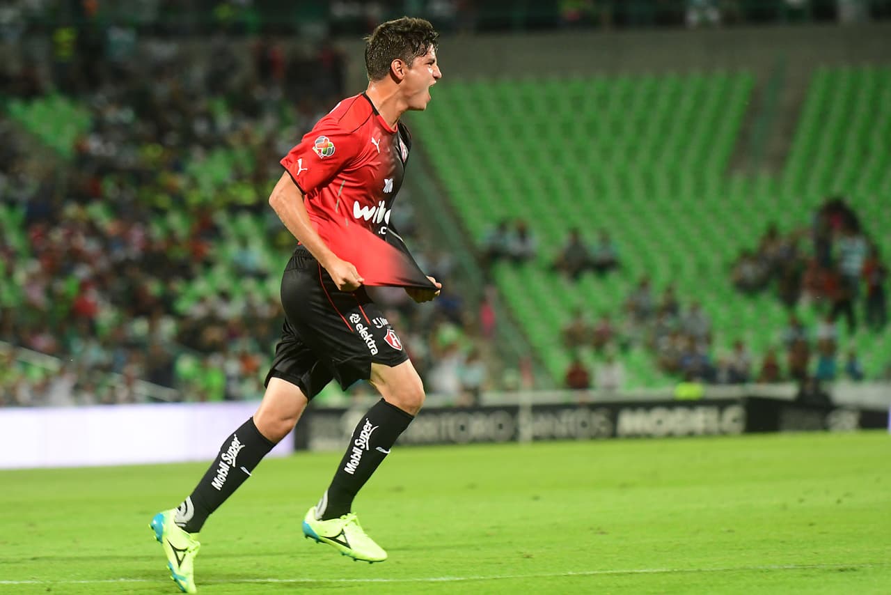 Tras un paso
<b>sin pena ni gloria por el Braga de Portugal, </b>Rivera volvió al Atlas, de donde surgió.