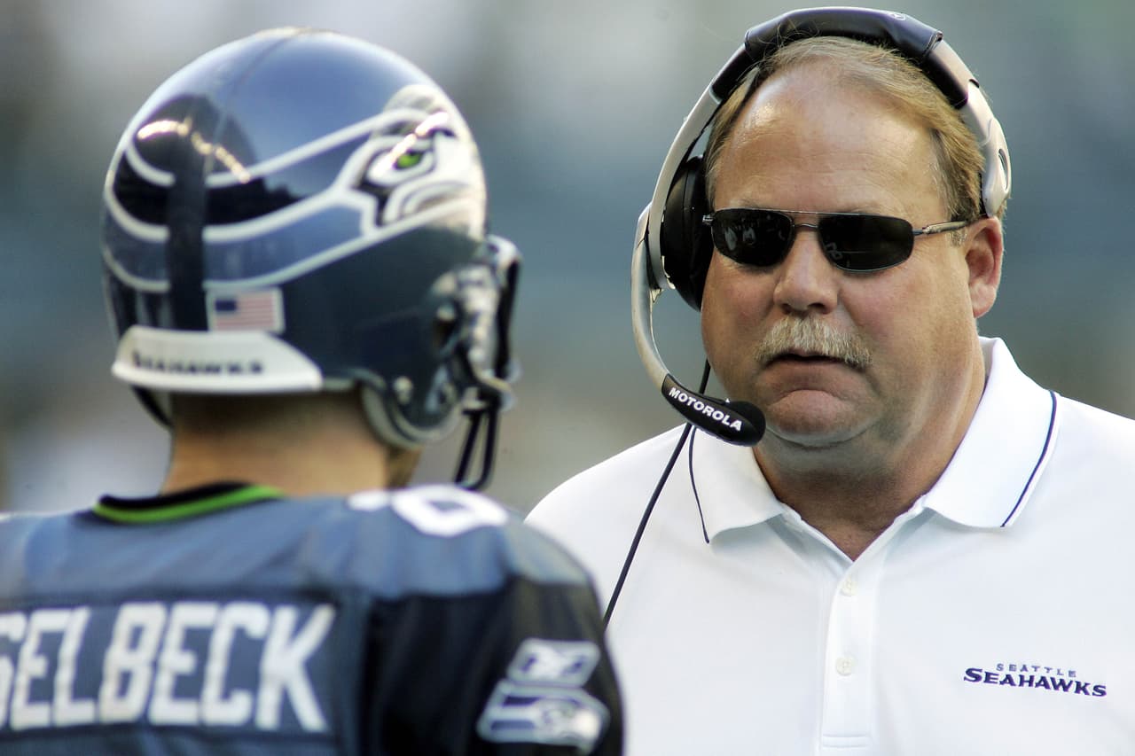 Mike Holmgren (2002-2008) (62 victorias, 50 derrotas).