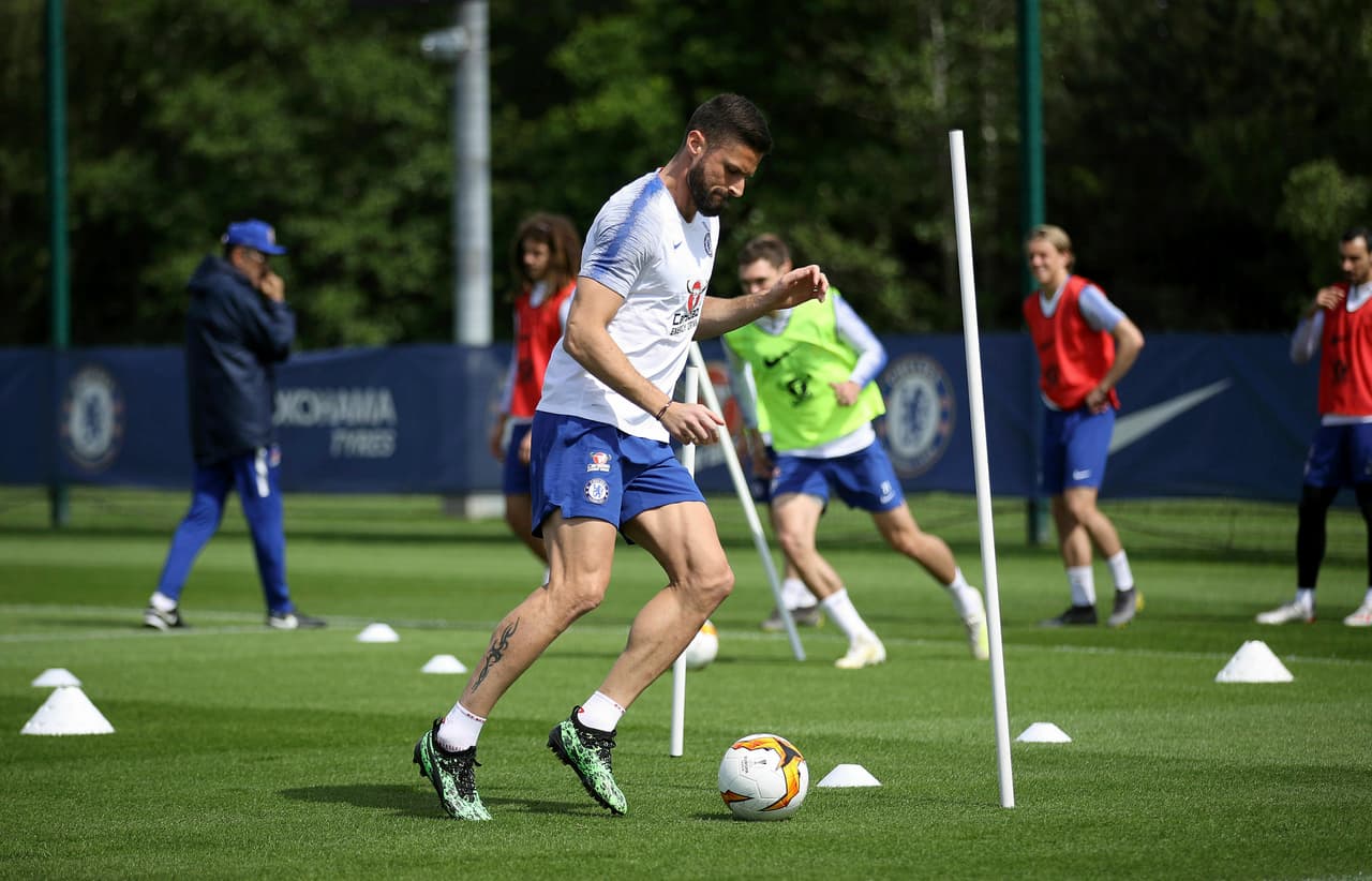 Chelsea tiene cupo asegurado en Champions, pero alcanzar el título de Europa League le servirá para calmar los ánimos en medio de la frustación por no alcanzar más títulos esta temporada.