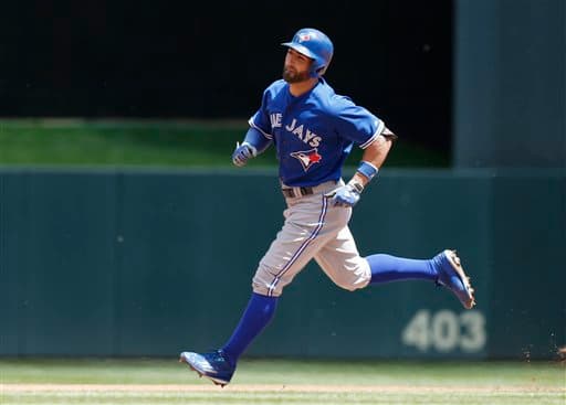 Twins superan a Azulejos con triple de Dozier