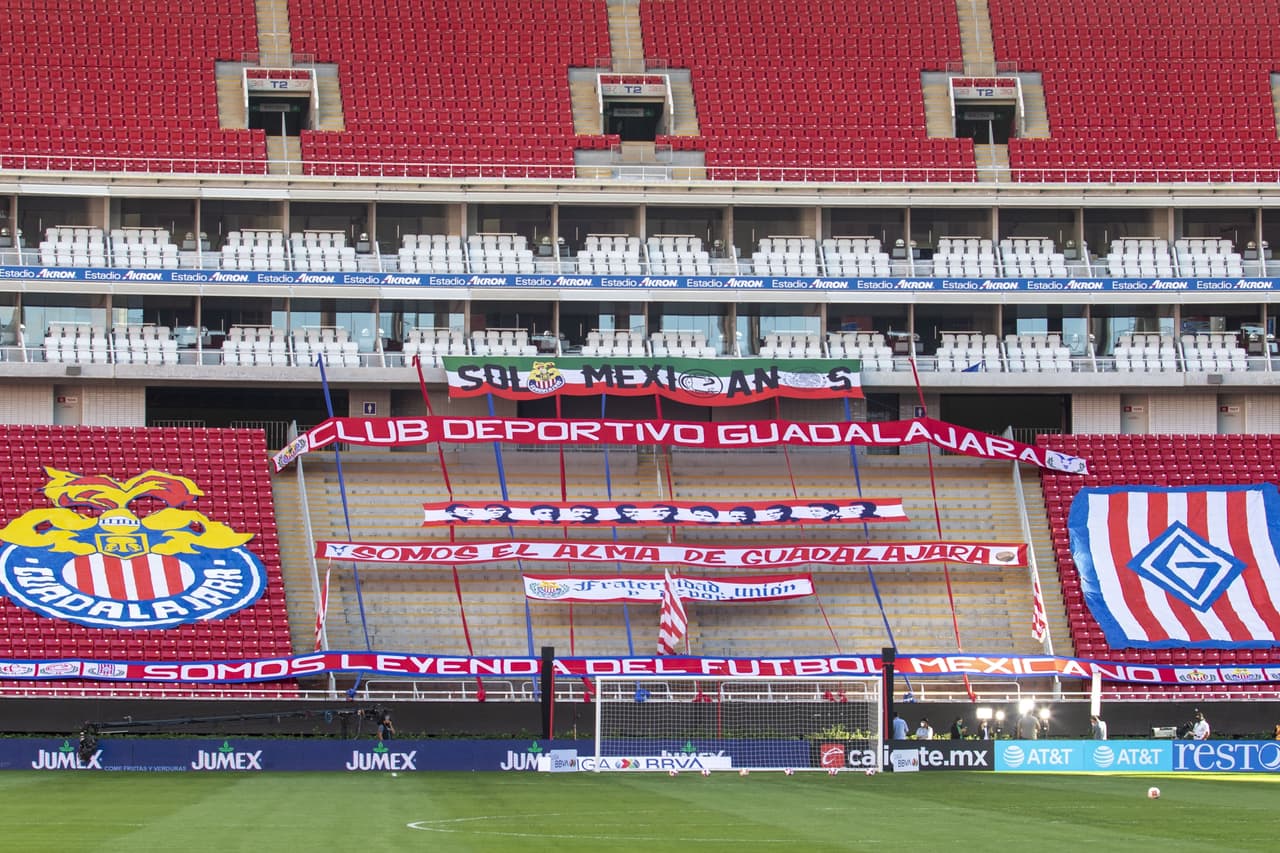 Así recibió el estadio de las Chivas al clásico Tapatío.