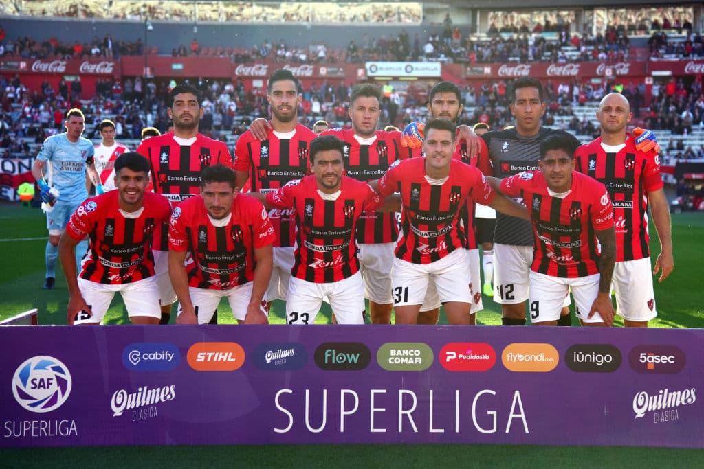 Patronato se enfrentará al noveno lugar de la tabla, Defensa y Justicia, mientras Colón se verá las caras con el onceavo de la tabla, Talleres de Córdoba.