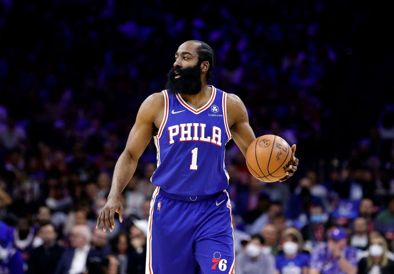 James Harden llamó públicamente "mentiroso" al presidente de los 76ers