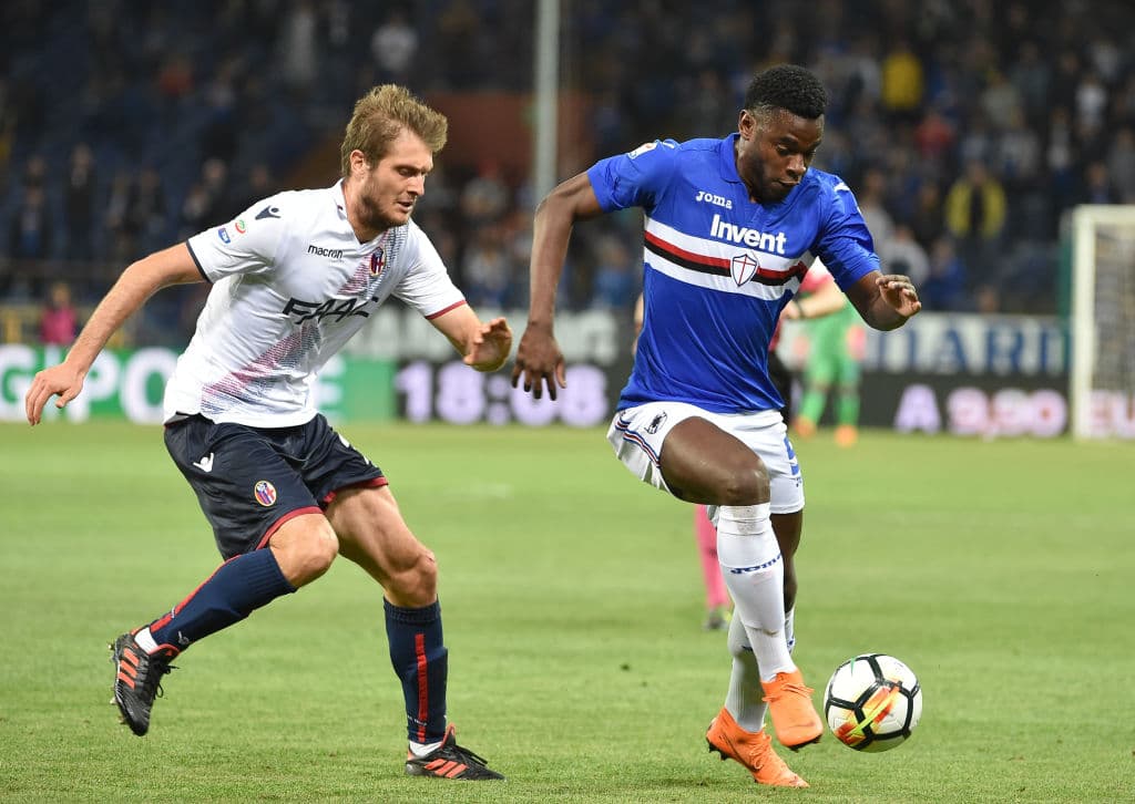 El delantero colombiano Duván Zapata dejó SampdoriA y es nuevo jugador del Atalanta de Italia.