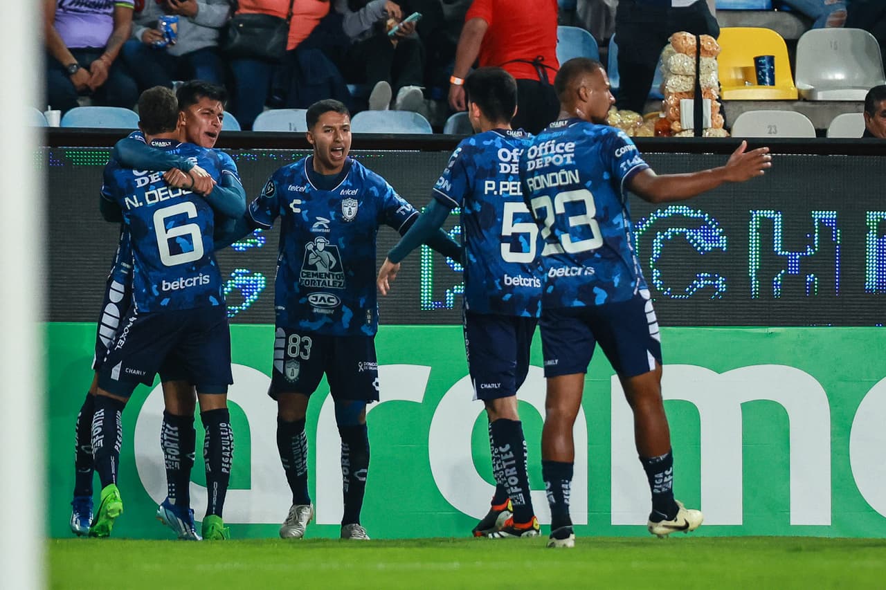 Pachuca juega en el Clausura 2025.