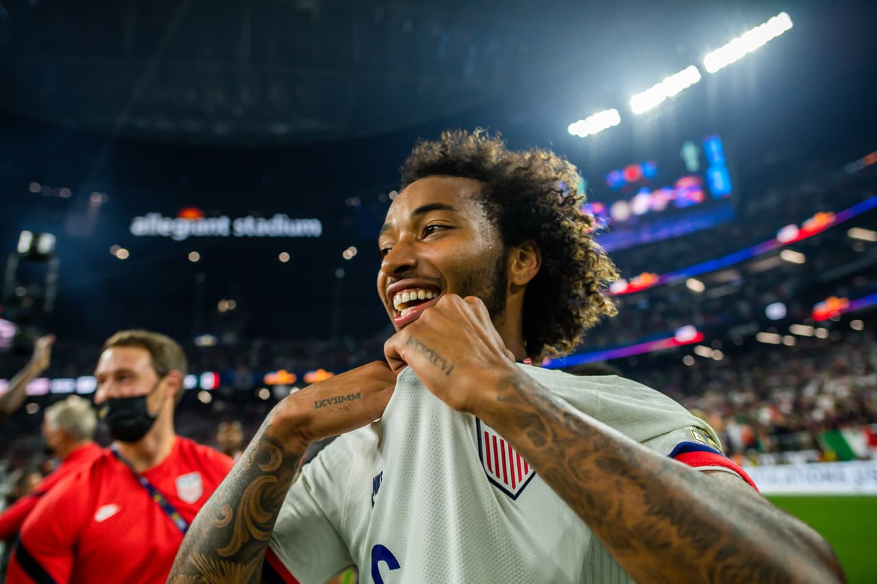 Efusividad y sorpresa… Team USA festejó en grande la obtención de su séptima Copa Oro de la Concacaf tras vencer a México en la Gran Final que se disputó en Las Vegas.