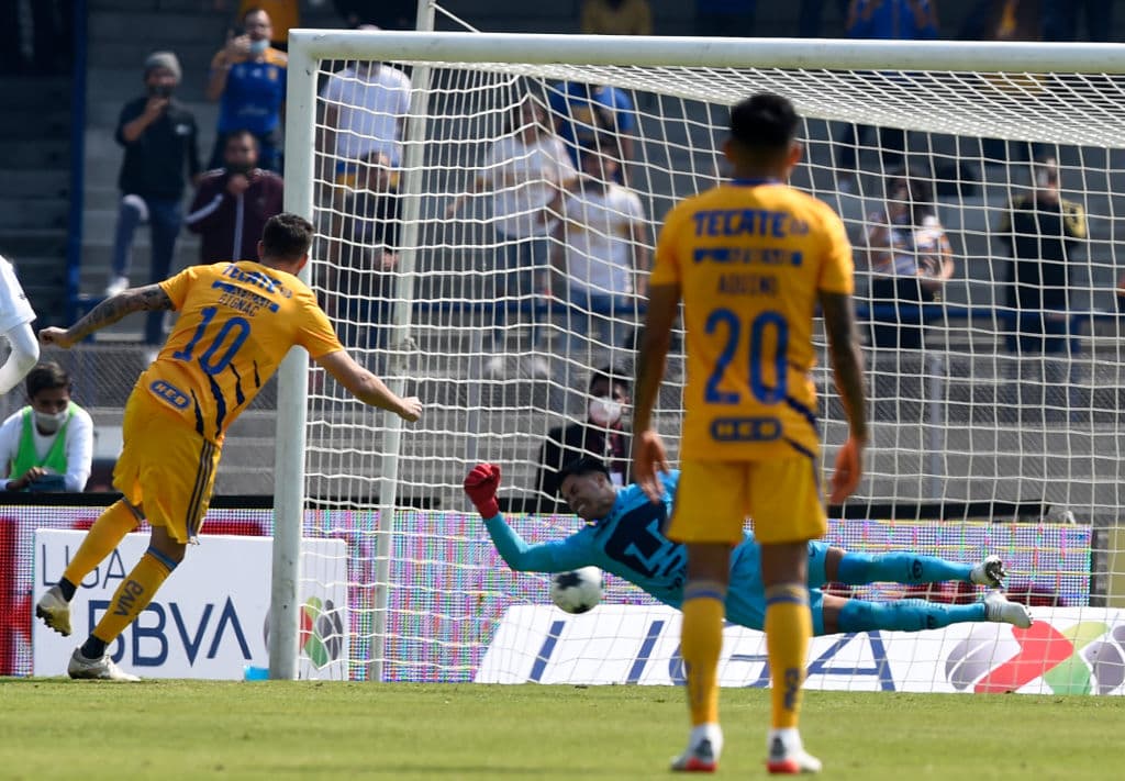 Los de ‘Piojo’ Herrera caían hasta el minuto 78 con gol de Jero Rodróguez, pero Diente López y Gignac dieron vuelta al marcador.