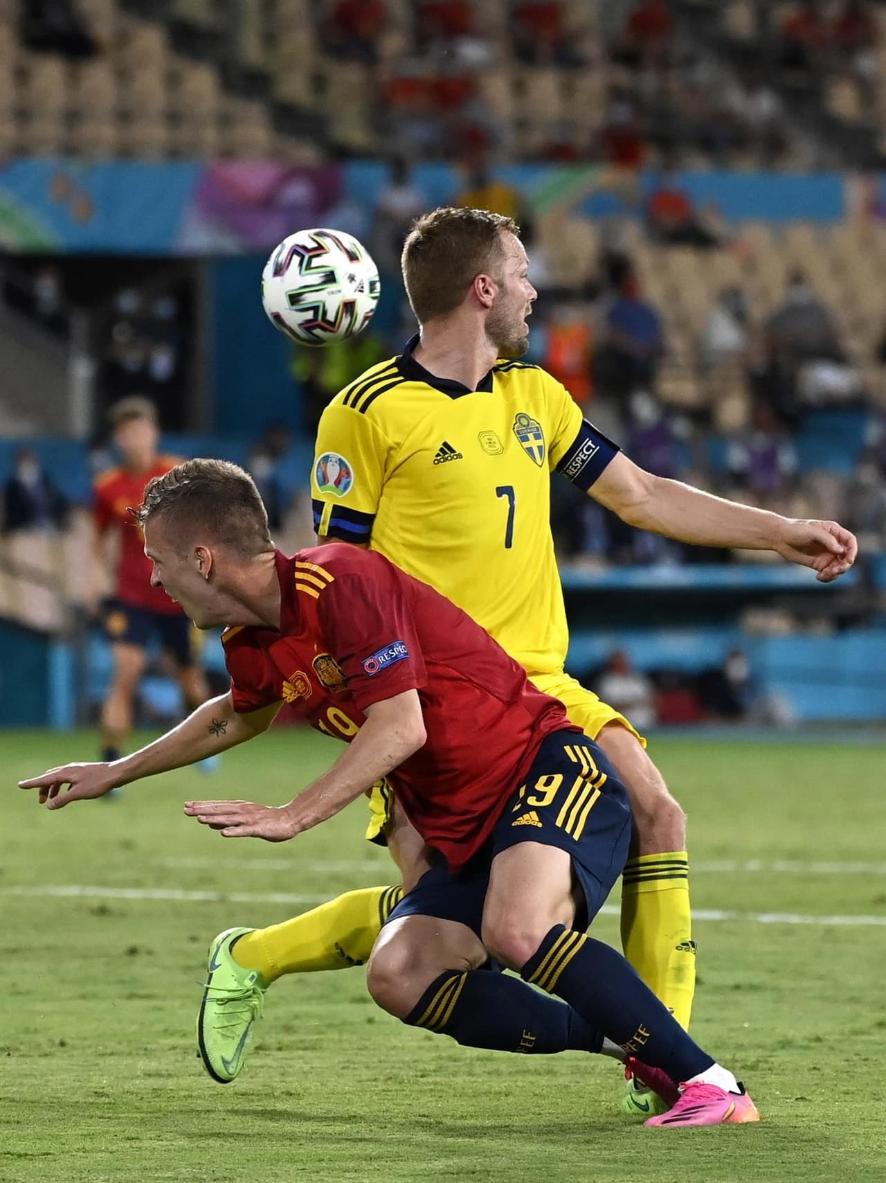España y Suecia empatan durante su debut en la Euro 2020 con marcador de 0-0, en la Cartuja. El equipo local no logró definir ante los suecos y ambos equipos repartirán puntos dentro del Grupo E. Polonia es el próximo de los españoles, mientras que Eslovaquia se medirá ante Suecia el viernes.
