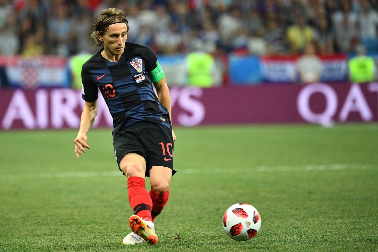 El mediocampista del Real Madrid cada vez que tuvo la pelota la soltó con rapidez buscando la precisión con sus compañeros.