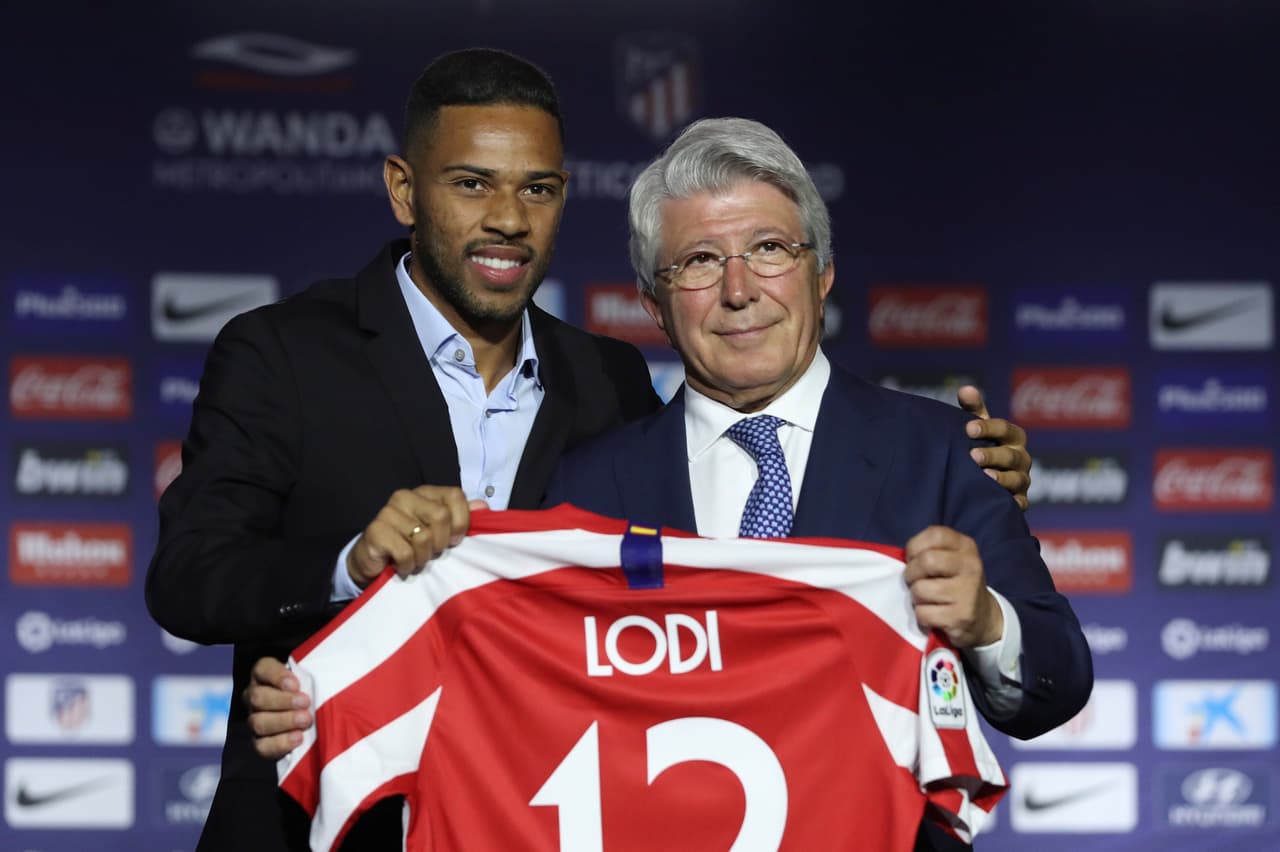 Lodi portará el número 12 y seguirá preparándose con el plantel profesional para lo que será el debut en La Liga el próximo 18 de agosto ante el Getafe.