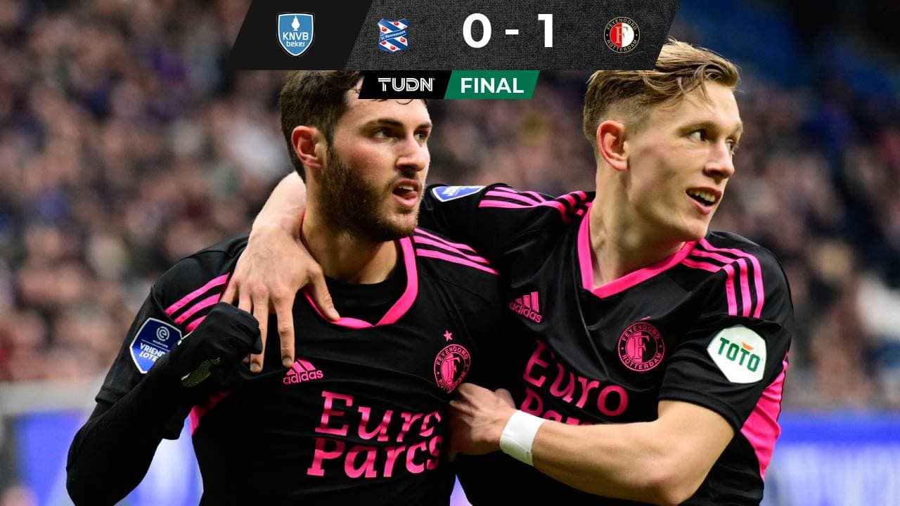 Santiago Giménez anota y clasifica a Feyenoord a Semifinales en la Copa de Holanda