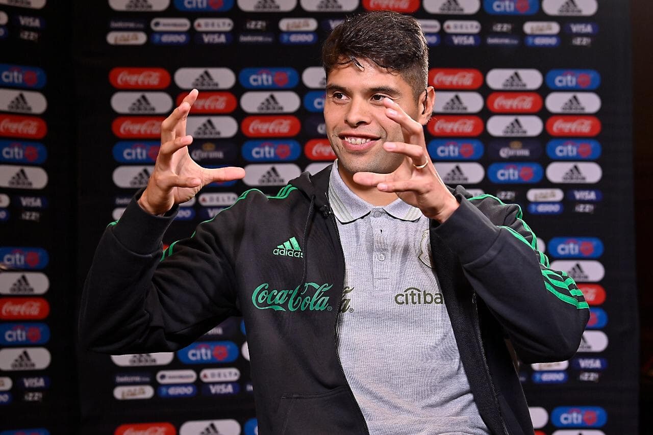 En exclusiva con Univision Deportes, de la mano de Ana Katy Hernández, Néstor Araujo hablo previo a la Copa Oro y se animó a candidatear a Carlos Rodríguez y 'Piojo' Alvarado.