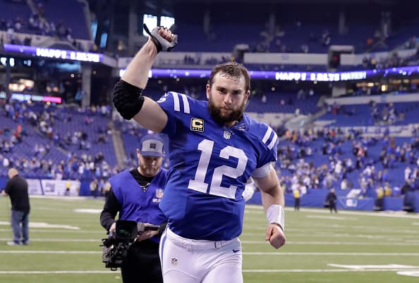Andy Luck se luce y los Colts vencen 24-20 a los Jaguars en última ofensiva
