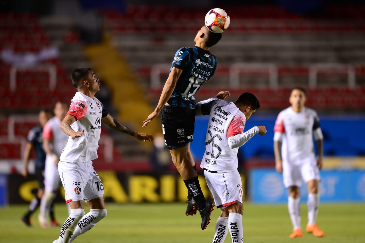 Con un solitario gol de Chico, al minuto 87, Querétaro consigue vencer 1-0 al Atlas y se quedan con tres valiosos puntos.
