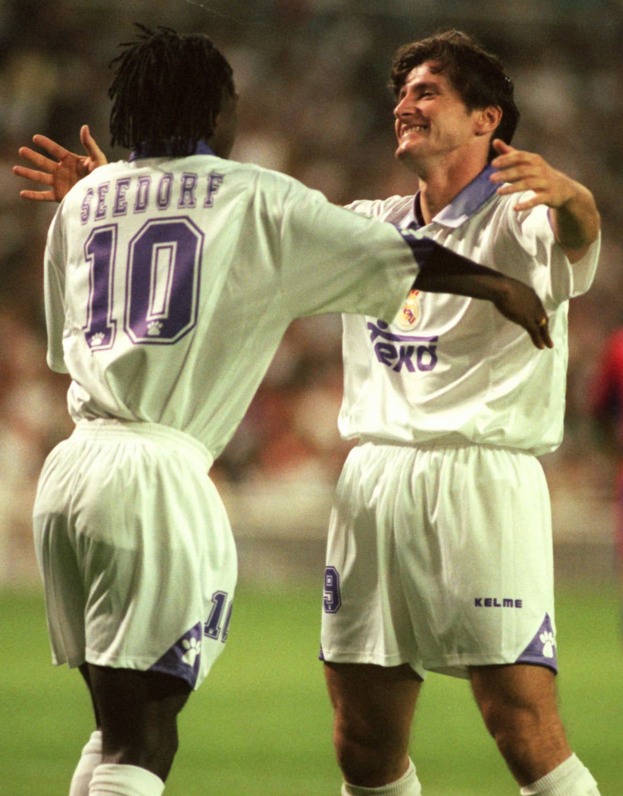 Antes de él también hubo casos de éxito como el de Clarence Seedorf quien se puso la '10' madridista, llegando a ganar 4 títulos.