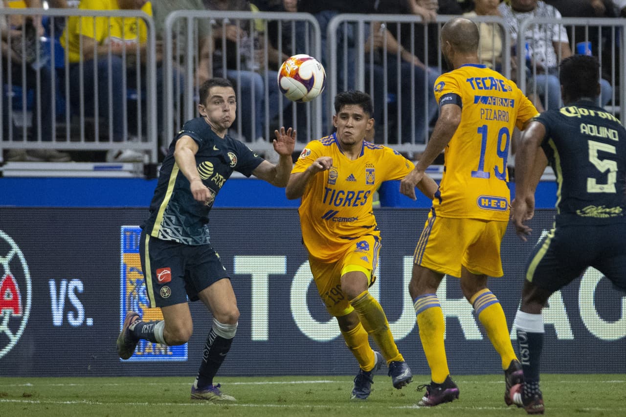 Álvaro Fidalgo sigue siendo una pieza clave en la generación de juego del América.