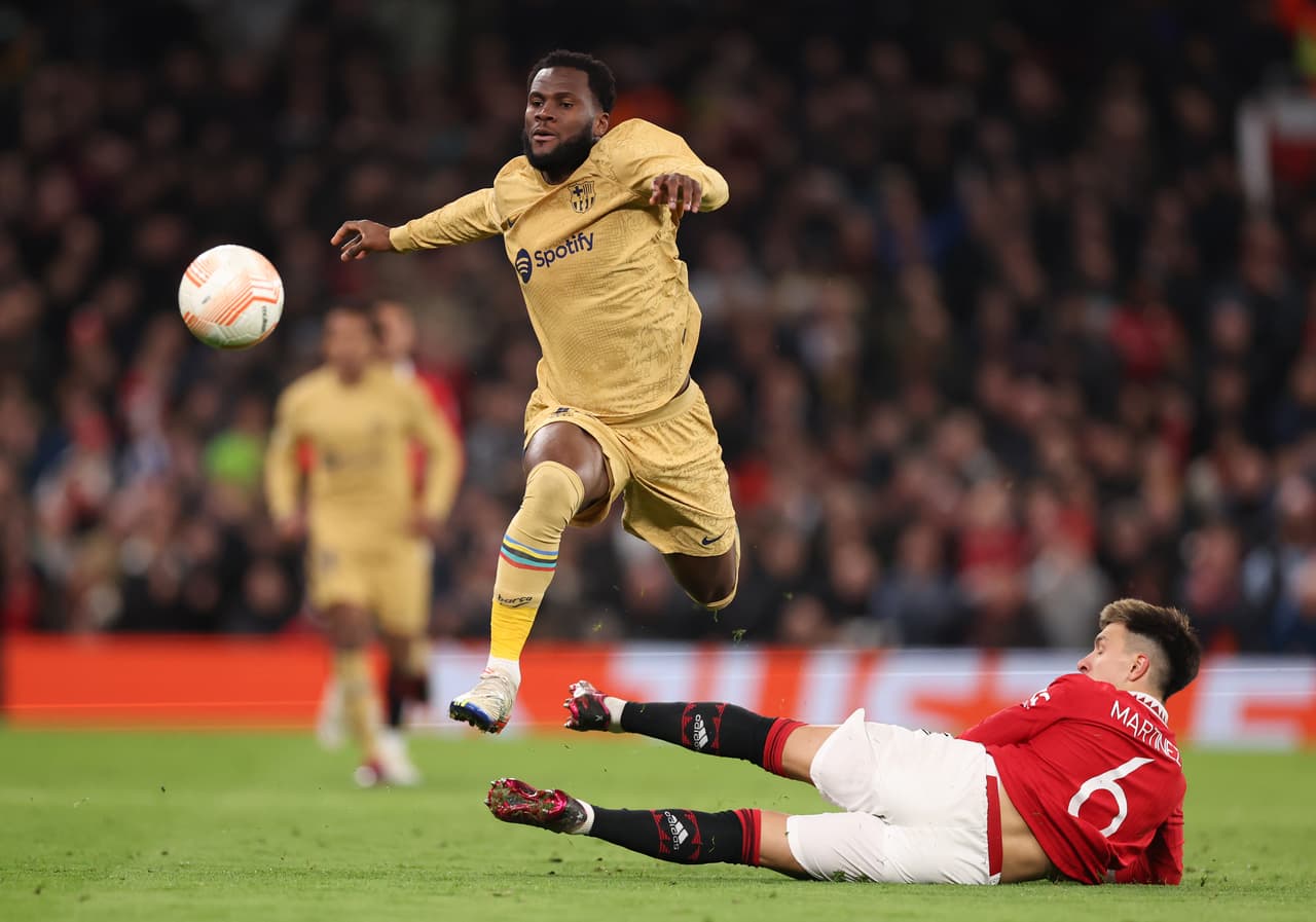 Manchester United remontó y eliminó al Barcelona en los Playoffs de la UEFA Europa League en partido de vuelta disputado en Old Trafford.