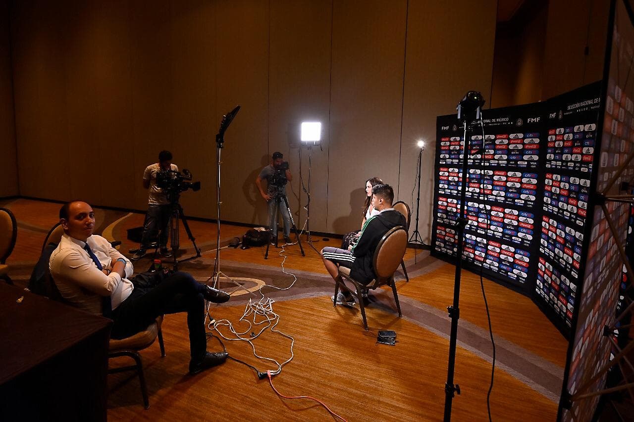 En exclusiva con Univision Deportes, de la mano de Ana Katy Hernández, Néstor Araujo hablo previo a la Copa Oro y se animó a candidatear a Carlos Rodríguez y 'Piojo' Alvarado.