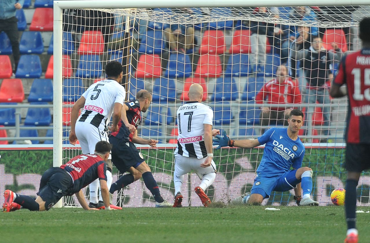 Stefano Okaka Chuka (33’) abrió el marcador para los visitantes. Rodrigo Palacio (90+1’) alcanzó a rescatar el empate.