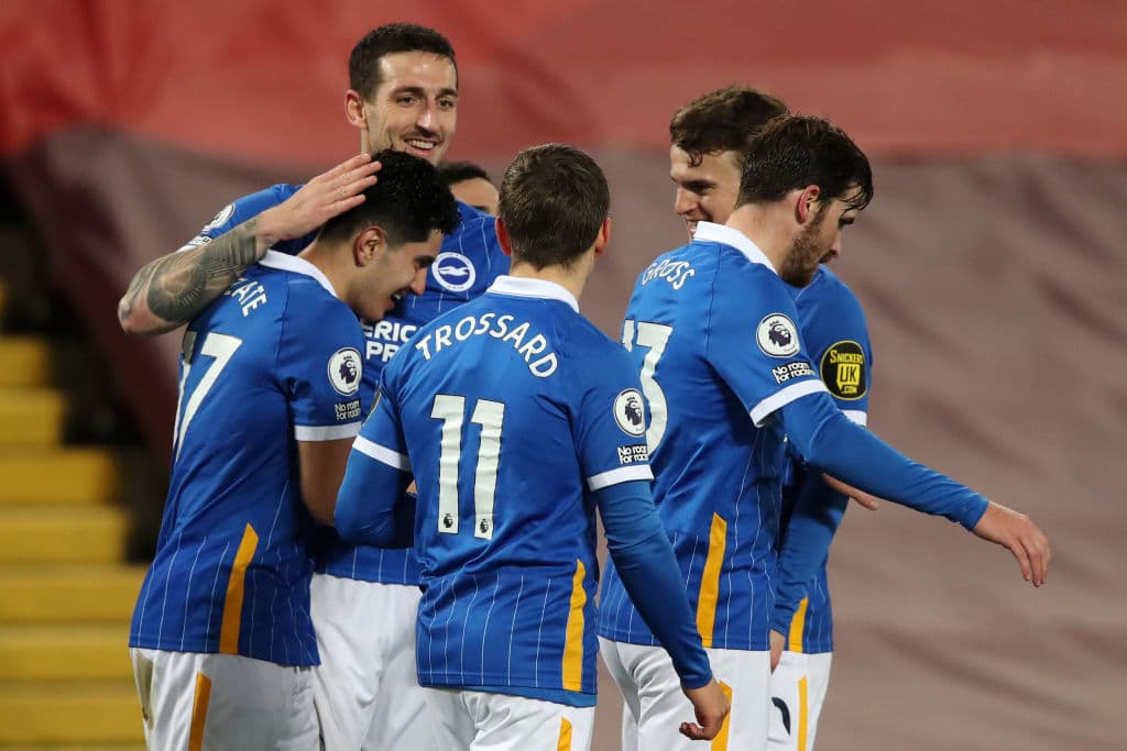 Brighton and Hove Albion vuelve a sorprender, esta vez derrotando al Liverpool por la mínima y los 'Reds' ya suman su cuarta derrota en 22 partidos de la temporada en esta Premier League. Steven Alzate le dio la victoria a su equipo.