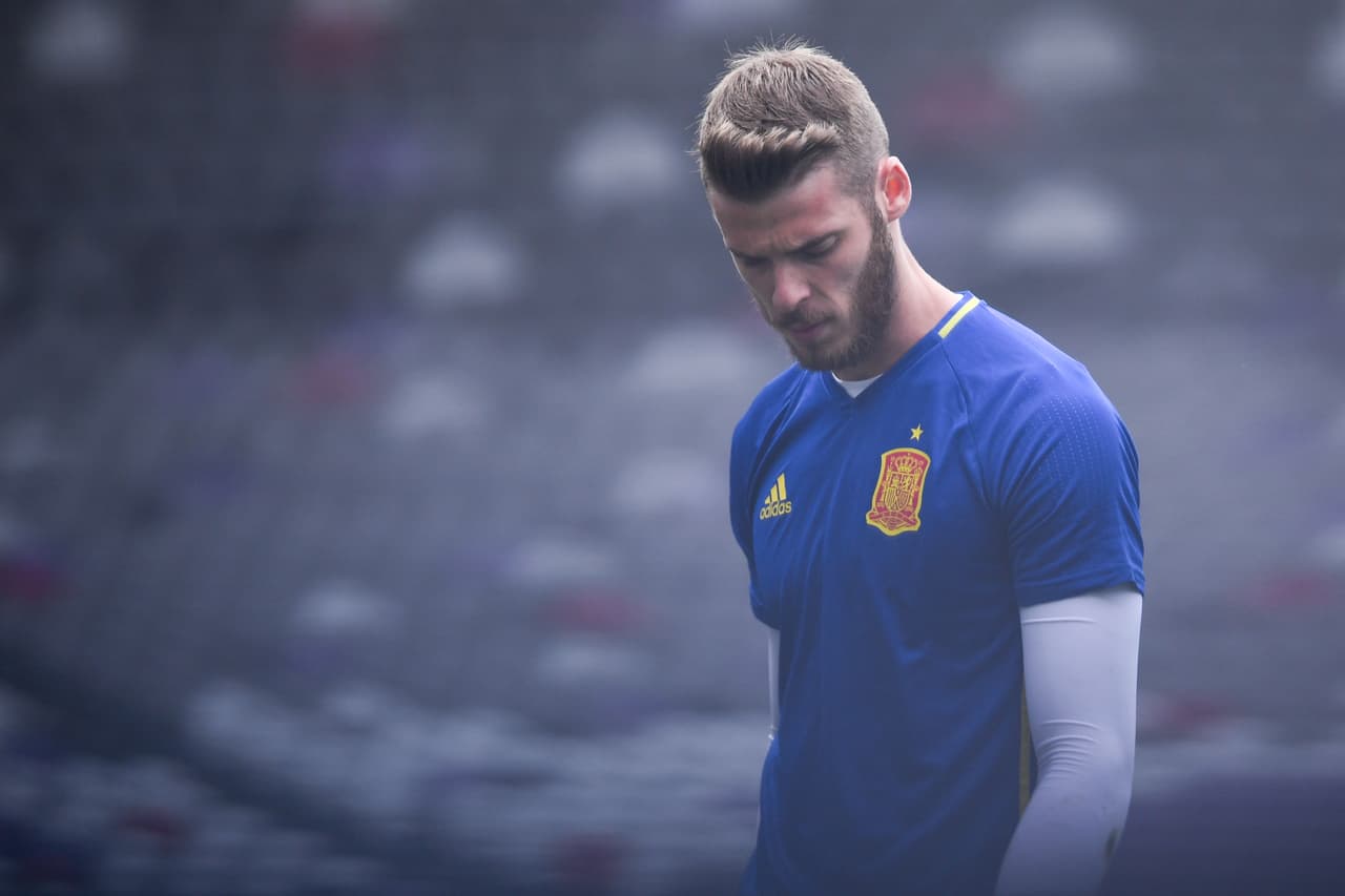 El arquero español David De Gea vivió un mal momento luego de ser acusado de citar a una menor de edad para tener relaciones sexuales con otros futbolistas. Esto sucedió previo a la pasada Eurocopa.