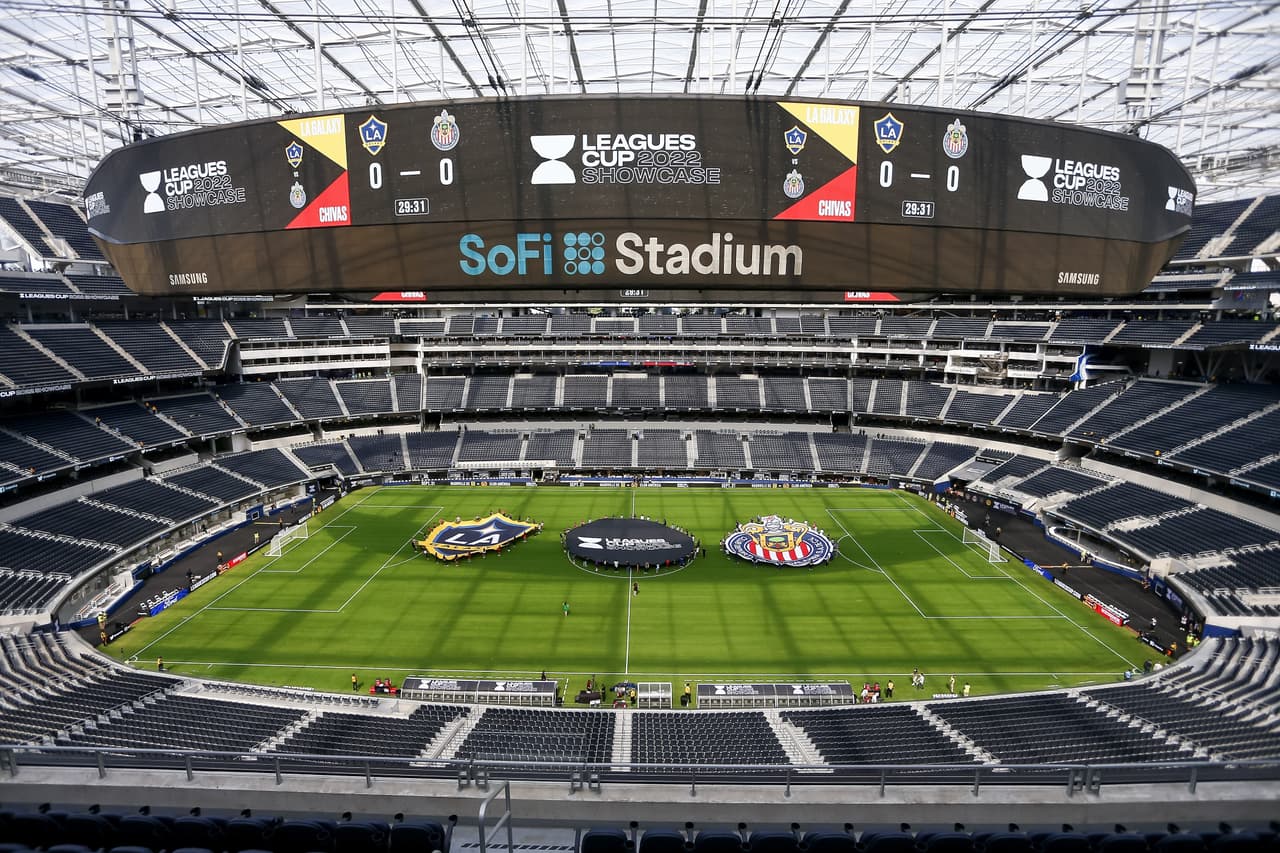 Chicharito y LA Galaxy confirmaron el mal momento de unas Chivas que siguen sin saber anotar y que otra vez se cansaron de fallar hasta que la defensa no pudo con la definición de Joveljic y un gran disparo de Pérez.