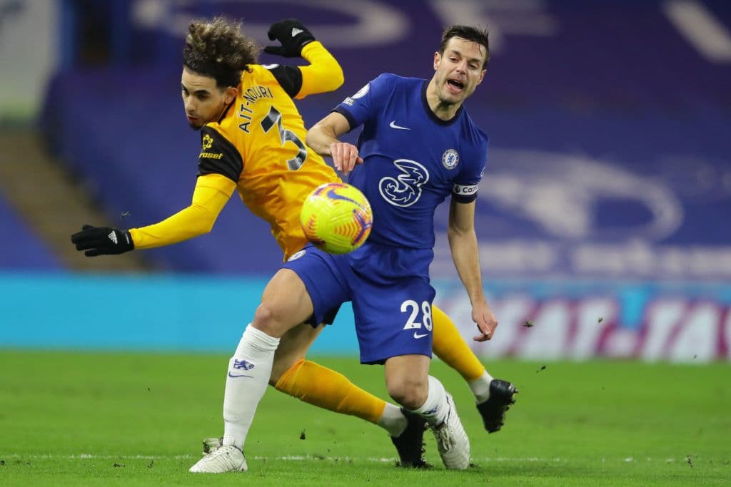 Aunque Chelsea mantuvo mayor posesión del esférico, las oportunidades de gol aparecieron para los dos equipos. Chelsea recibirá al Burnley y los Wolves visitarán al Crystal Palace en sus siguientes compromisos de la Premier League.